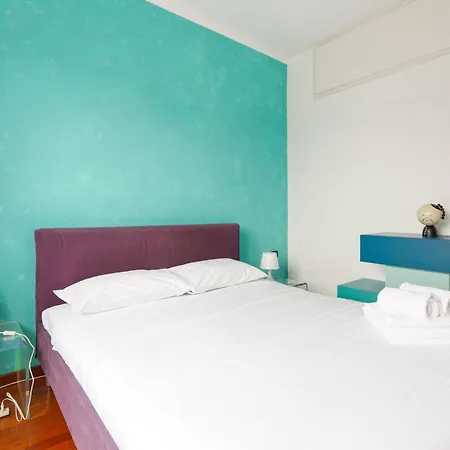 Lägenhet Guesthost - Urban Oasis Between M1 & San Siro