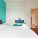 Appartamento Guesthost - Urban Oasis Between M1 & San Siro *