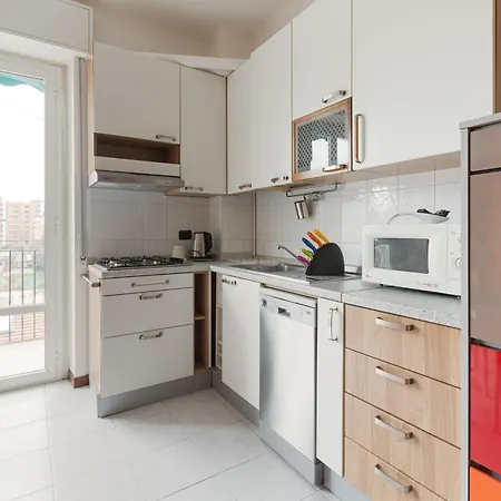 Appartamento Guesthost - Urban Oasis Between M1 & San Siro